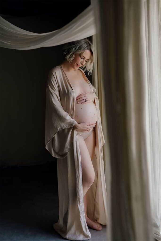 maternity photo shoot bristol